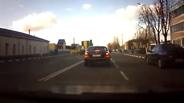 мерседес 7999 ЕI 3 1 смотреть онлайн