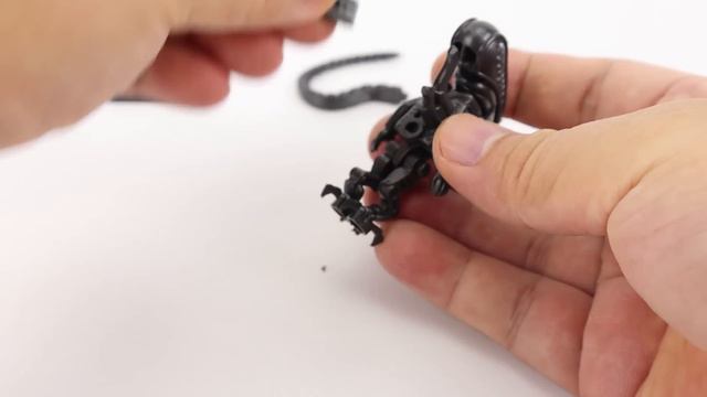 Unoffical LEGO ALIEN VS PREDATOR MINFIGURES SETS  POGO 6019 Unofficial Lego Lego Videos