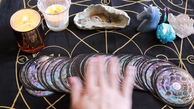 Spirit de la Lune Oracle | Unboxing First Impressions смотреть онлайн