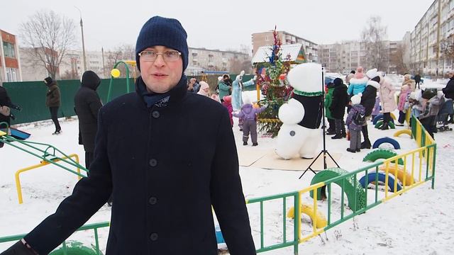 Праздничная новогодняя программа "Хоровод под Новый год" смотреть онлайн