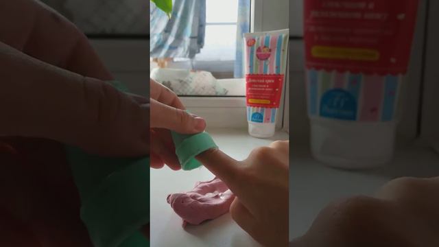 ШОК!!!!!!! КАК РАЗМЯГКИТЬ ЛЕГКИЙ ПЛАСТИЛИН!!!! смотреть онлайн