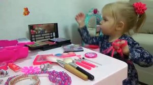 Маргарита и Лера НЕ ХОТЯТ делиться ПЛАТЬЯМИ волшебная фея ЗОЛУШКА Cindere