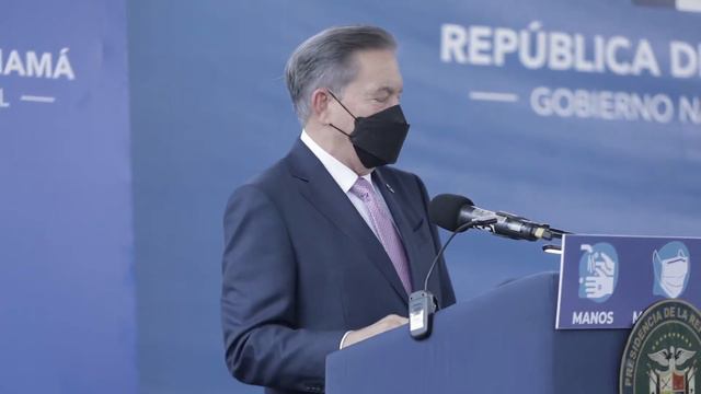 VO Entrega de Becas Escuela josé Agustín Arango смотреть онлайн