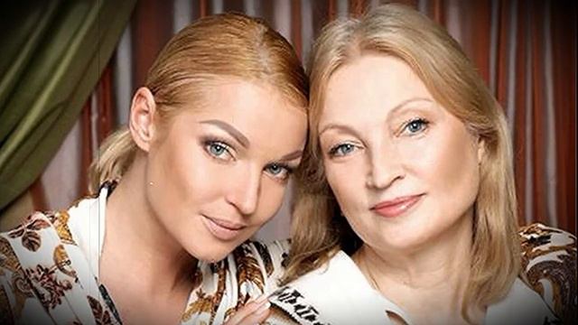 Отобрала квартиру у дочери! Как выглядит мать Анастасии Волочковой и чем она занимается? смотреть онлайн