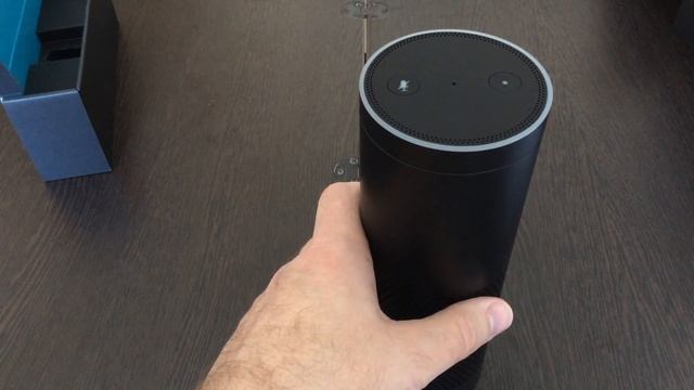 Amazon Echo распаковка и характеристики смотреть онлайн
