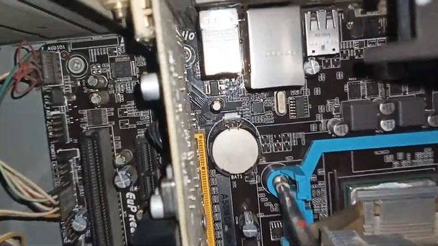 Upgrading My 5-Year-Old PC | AMD 7400K to AMD x4 760K Quad Core смотреть онлайн