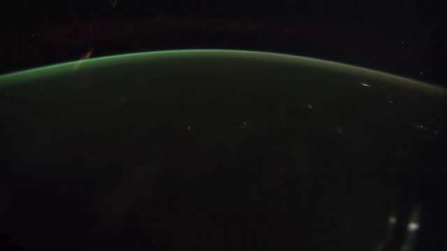 Pink Floyd - Marooned Earth View from Space. смотреть онлайн