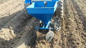 Картофелесажалка PL-50 для мини трактора Скаут Т18.