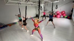 Bungee fitness. Тренировки на пружинящем троссе. Тренировки для похудения. Bungee Dance.