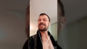 Марина я сказал привет. супер песня. танцуют все .