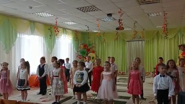 Осень постучалась к нам смотреть онлайн