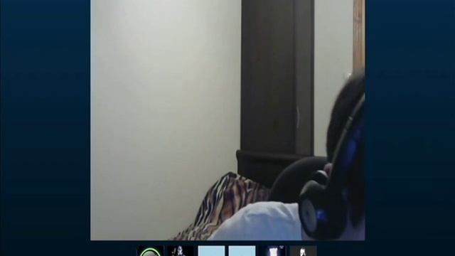 Чекнутый Парень САМЕЦ,веселится на камеру$ смотреть онлайн