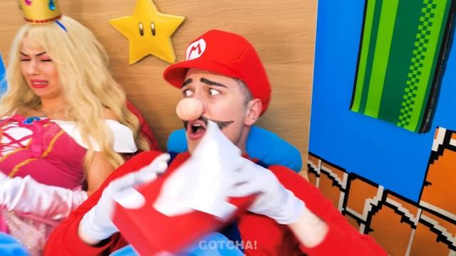 WOW?! Pregnant Mermaid VS Pregnant Vampire || Crazy Pregnancy Hacks and Funny Situations by Gotcha! смотреть онлайн