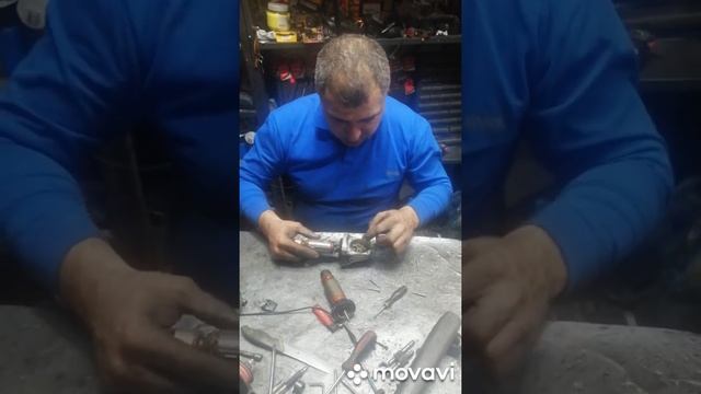 Metabo WEV15-125 Quick замена якоря. смотреть онлайн