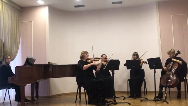 Alfred Schnittke "Polka"&"Jeeves and Wooster theme" смотреть онлайн