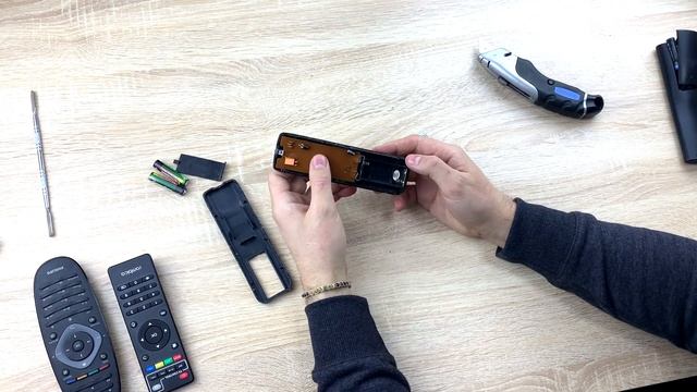 ПРАВИЛЬНЫЙ ремонт пульта дистанционного управления! смотреть онлайн