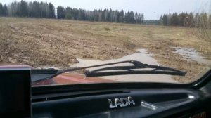 Нива Cordiant OFF-ROAD 235/75 R15 и Форд эскейп с браслетами барс