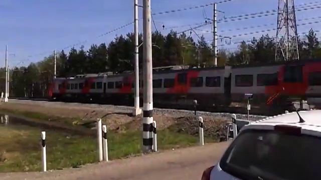 Скоростной поезд Ласточка смотреть онлайн