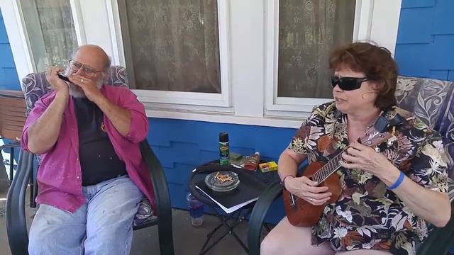 Moonglow with Ukulele and Harmonica смотреть онлайн