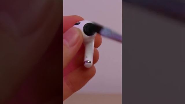 AirPods Pro - Наушники стали звучать тише. Чистим сетки самостоятельно #mobitop АРТИКУЛ WB 12398029 смотреть онлайн