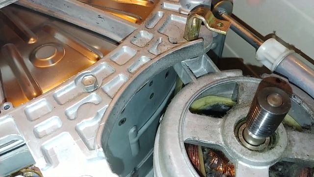 Стиральная машина Ardo жутко вибрирует, прыгает и скачет. Ремонтируем своими руками. Ремонт Ardo. смотреть онлайн