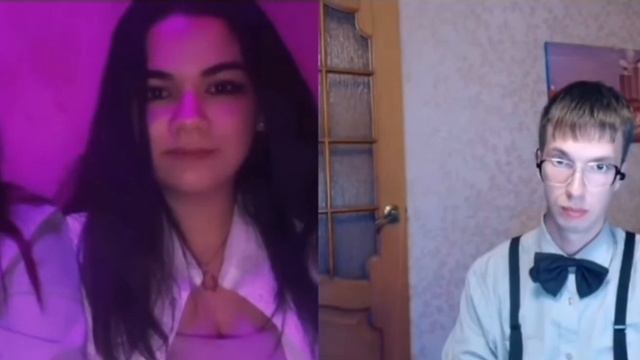 Ботаник переводит деньги девушкам. Илоша ТВ. смотреть онлайн