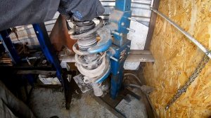 HYUNDAI SOLARIS замена передних пружин