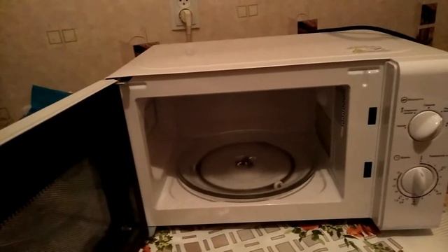 Обзор микроволновой печи Elenberg смотреть онлайн