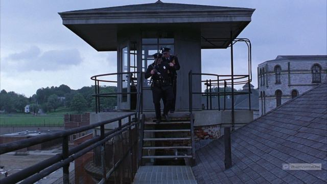 Первый заезд в Шоушенк / Побег из Шоушенка (1994) смотреть онлайн