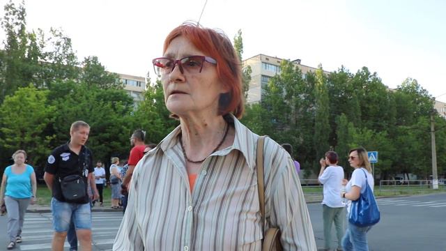 Мой город Н: Участница акции, жительница дома по ул. Космонавтов, 142/1