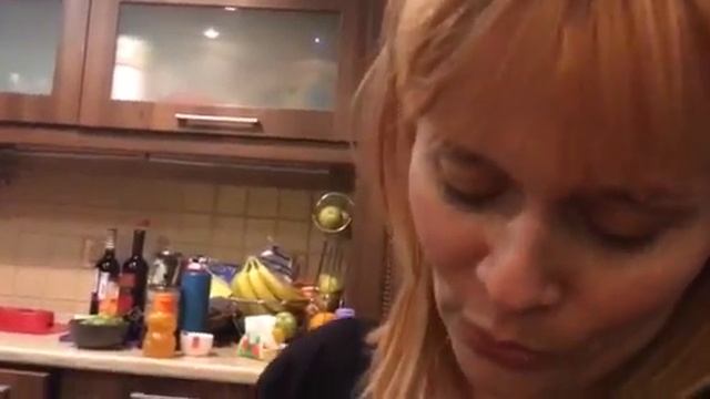 2017 песня про елочку смотреть онлайн