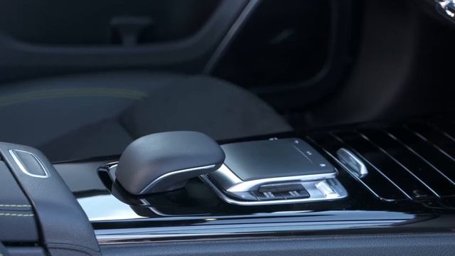 2019 Mercedes-Benz A-Class A250 Edition смотреть онлайн