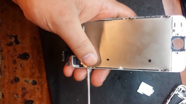 Apple Iphone5 замена дисплея LCD
