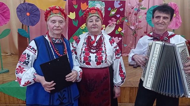 ***Я СТРІВ ТРОЯНДУ, В О Н А .................*** смотреть онлайн