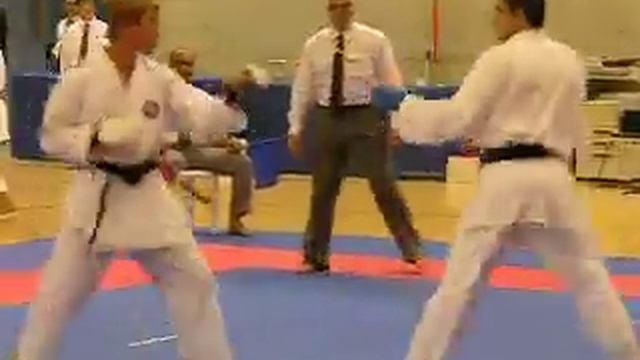 Каратэ WSKF Кипр 2010.MOV смотреть онлайн