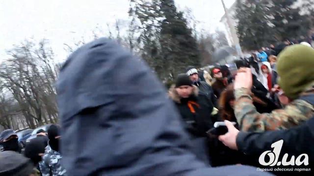o1.ua - Одесситы сожгли красно-черный флаг / Новости Одессы смотреть онлайн