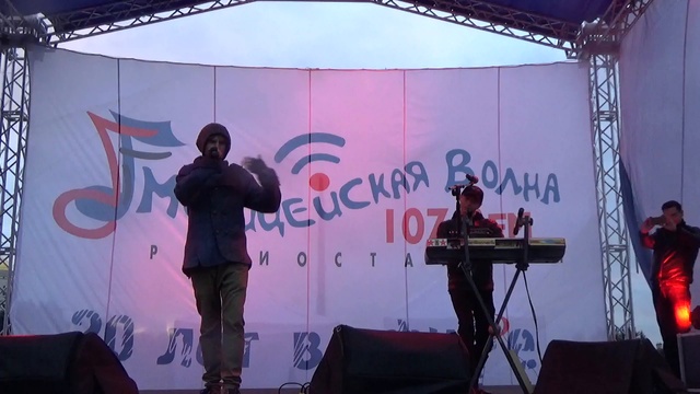 группа REVOЛЬVERS