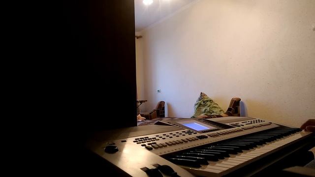 Game of Trones - Игра Пристолов. yamaha psr s700 смотреть онлайн