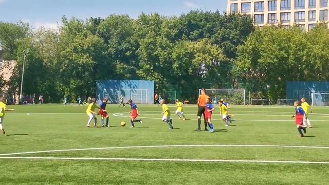 ЛПМ 2022, 11-ый тур, ЦСКА - Родина, 1-ая игра / 4 : 1 /