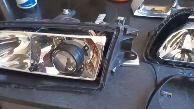 Facelift vs Pre-facelift 626 GF Headlights. Comparison. Disassembly смотреть онлайн