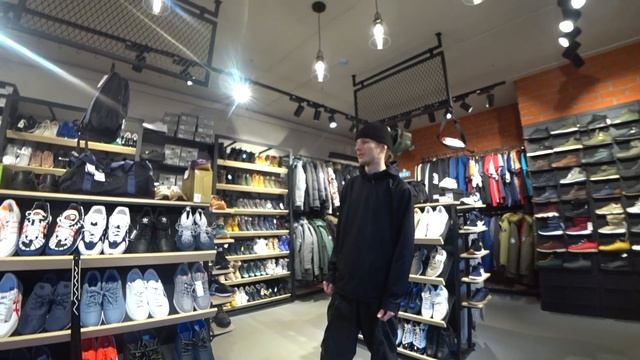 ВСЁ О КРОССОВКАХ, ПРАВИЛЬНОМ ВЫБОРЕ И ЭКСПЛУАТАЦИИ. смотреть онлайн