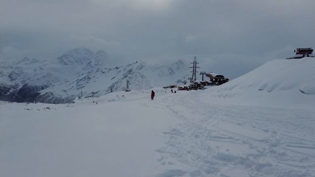 Приэльбрусье. Терскол. Поляна Азау, подъем на 3888!! смотреть онлайн