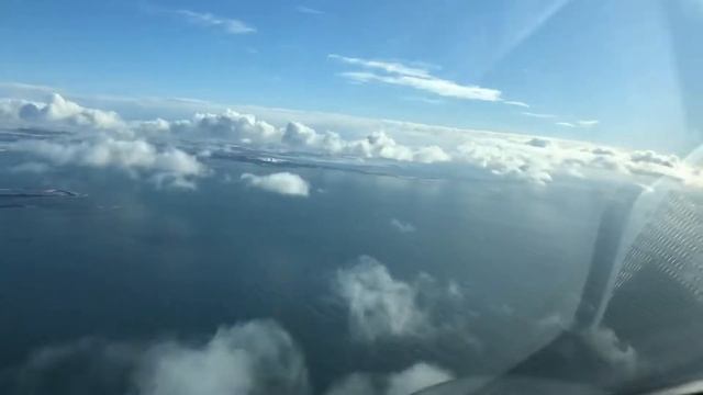 Reykjavik Airport Landing смотреть онлайн