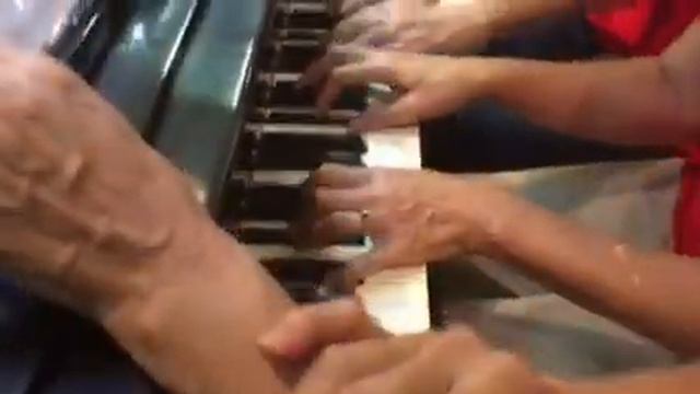 Galop-Marche—Au Quartet смотреть онлайн