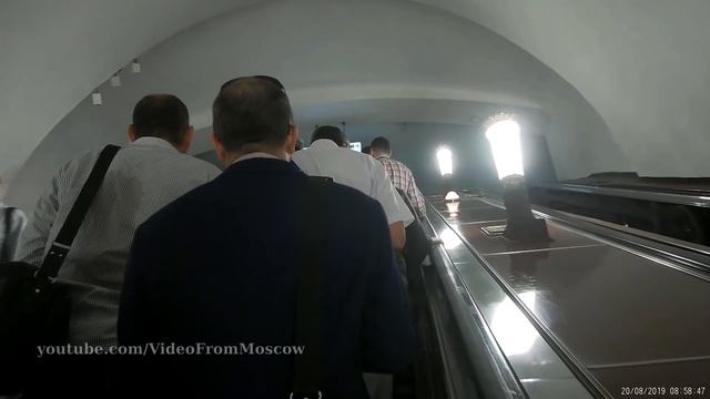 До вокзала на метро // август 2019 смотреть онлайн