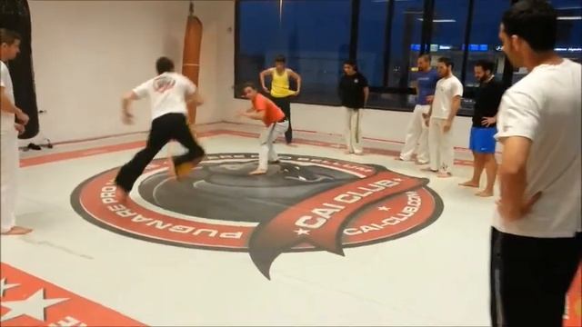 CAPOEIRA en CAI CLUB смотреть онлайн
