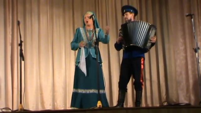 "Хороши цветочки" (Народный фольклорной ансамбль народной песни «Раздолье») смотреть онлайн