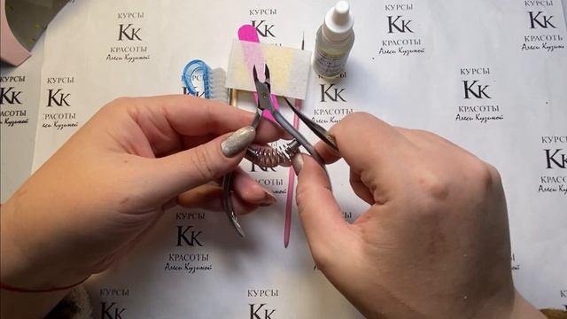 Что нужно для маникюра гель лаком смотреть онлайн