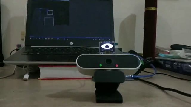 Eye following Oled with arduino and Python using webcam смотреть онлайн