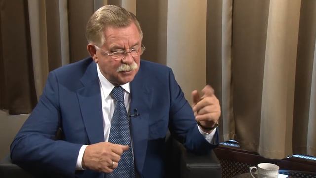 А. Руцкой: «В «Лефортове» я думал о национальной идее». Часть вторая смотреть онлайн